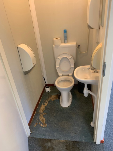 toilet_bedrijfspand_voor_klusbedrijfvankester